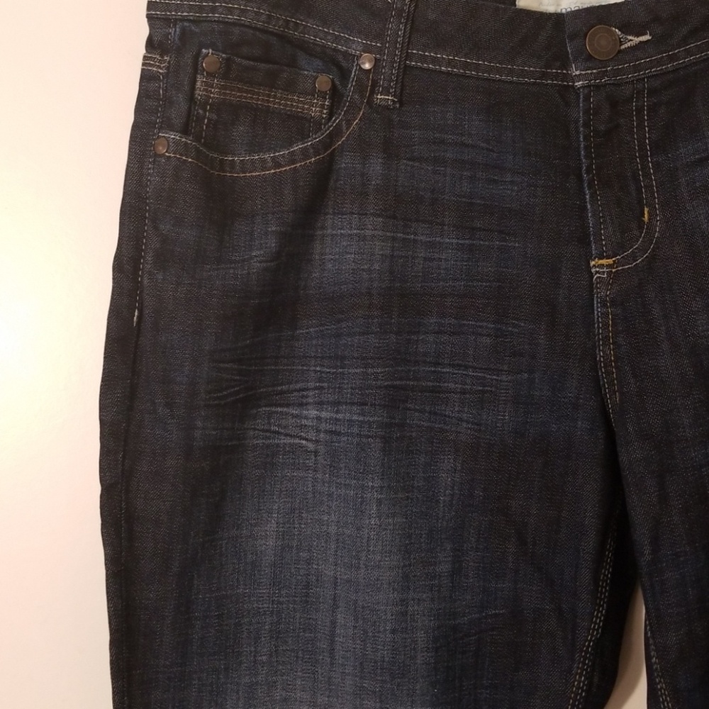 SOLD: 2-piece bundle top and Jeans - Picture 6 of 8